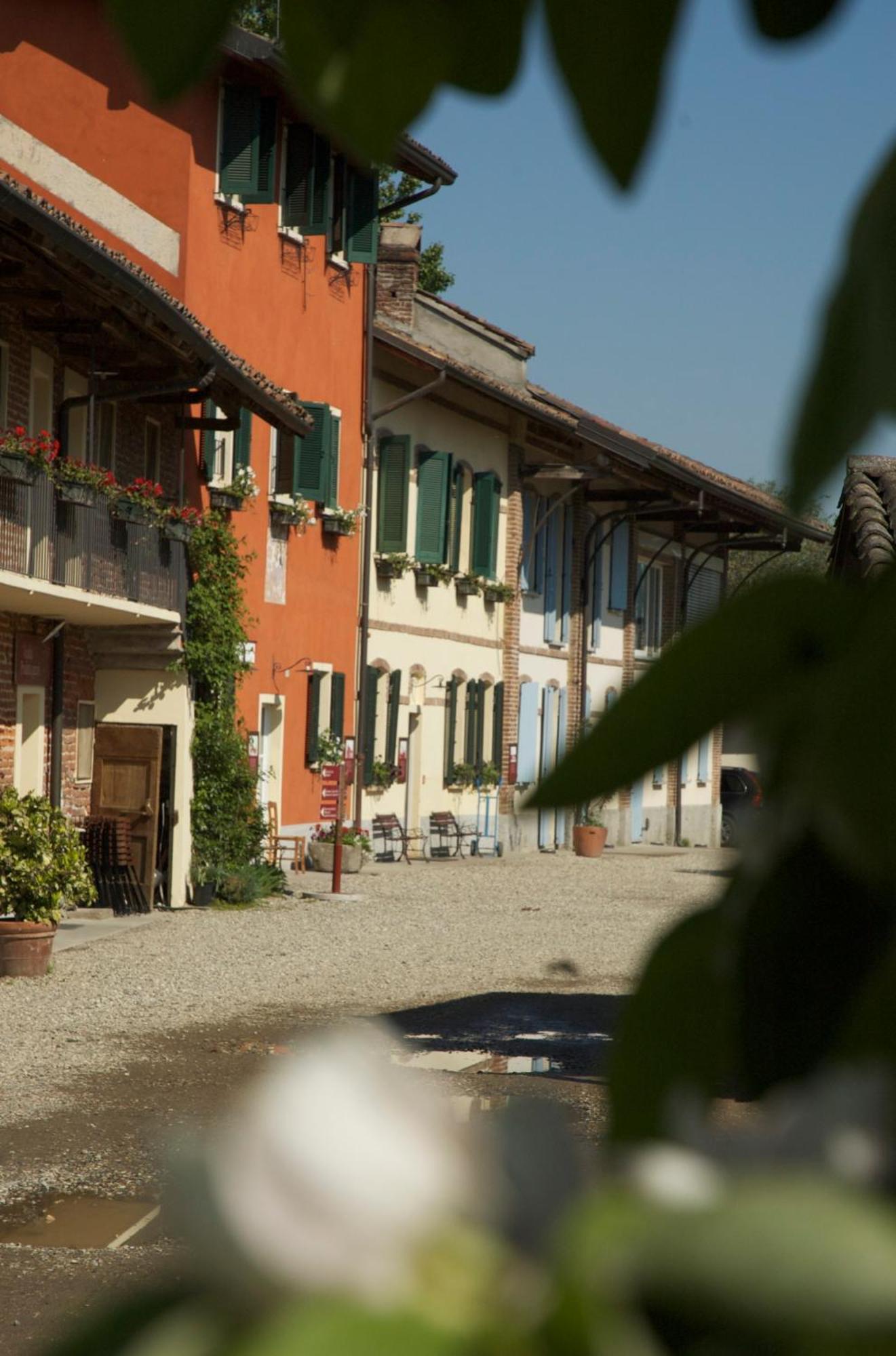 Agriturismo Cascina Caremma Besate Extérieur photo