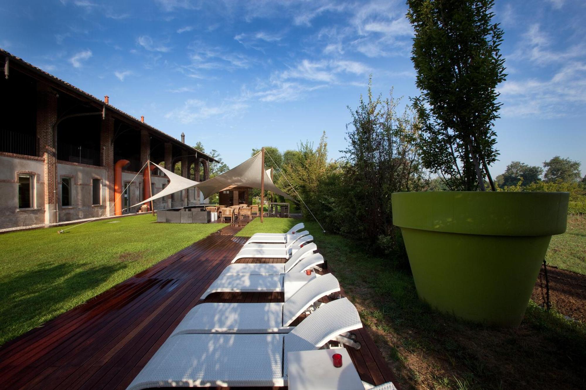 Agriturismo Cascina Caremma Besate Extérieur photo